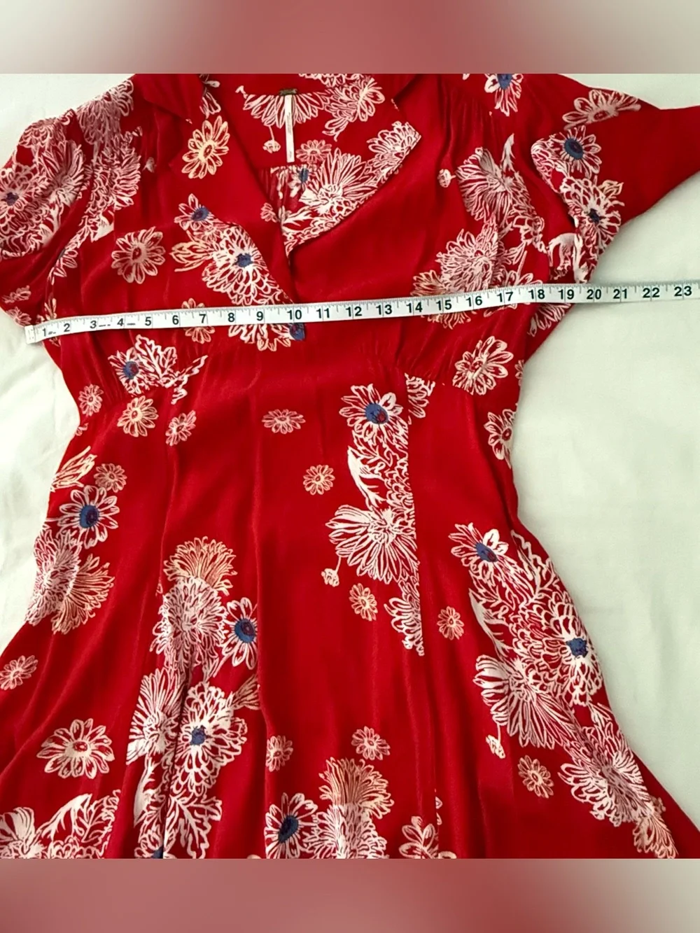 Free People Blue Hawaii Red Floral Surfer Mini Shirt Dress V-Neck Size Small
